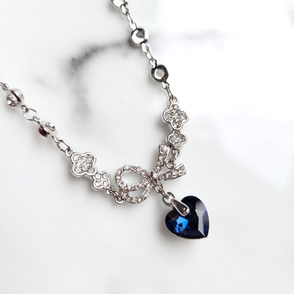 ⚡️BOGO 50% Off⚡️ Blue heart bracelet